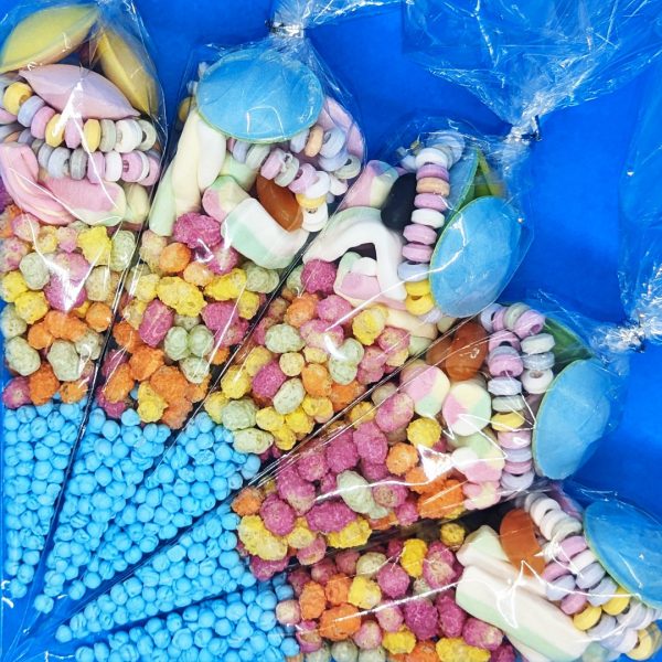 Blue Themed Bubblegum Millions Sweet Cones