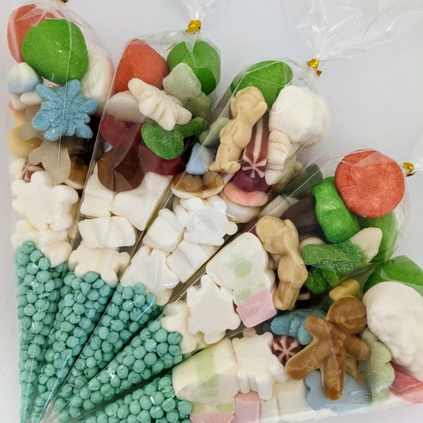 5 Christmas Sweet Cones with Green Millions