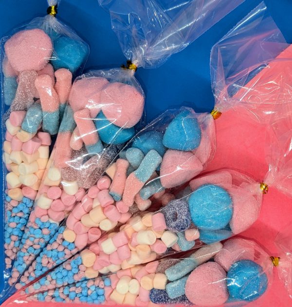 PXL_20240823_1345564712-1.jpg Gender Reveal Themed Sweet Cones